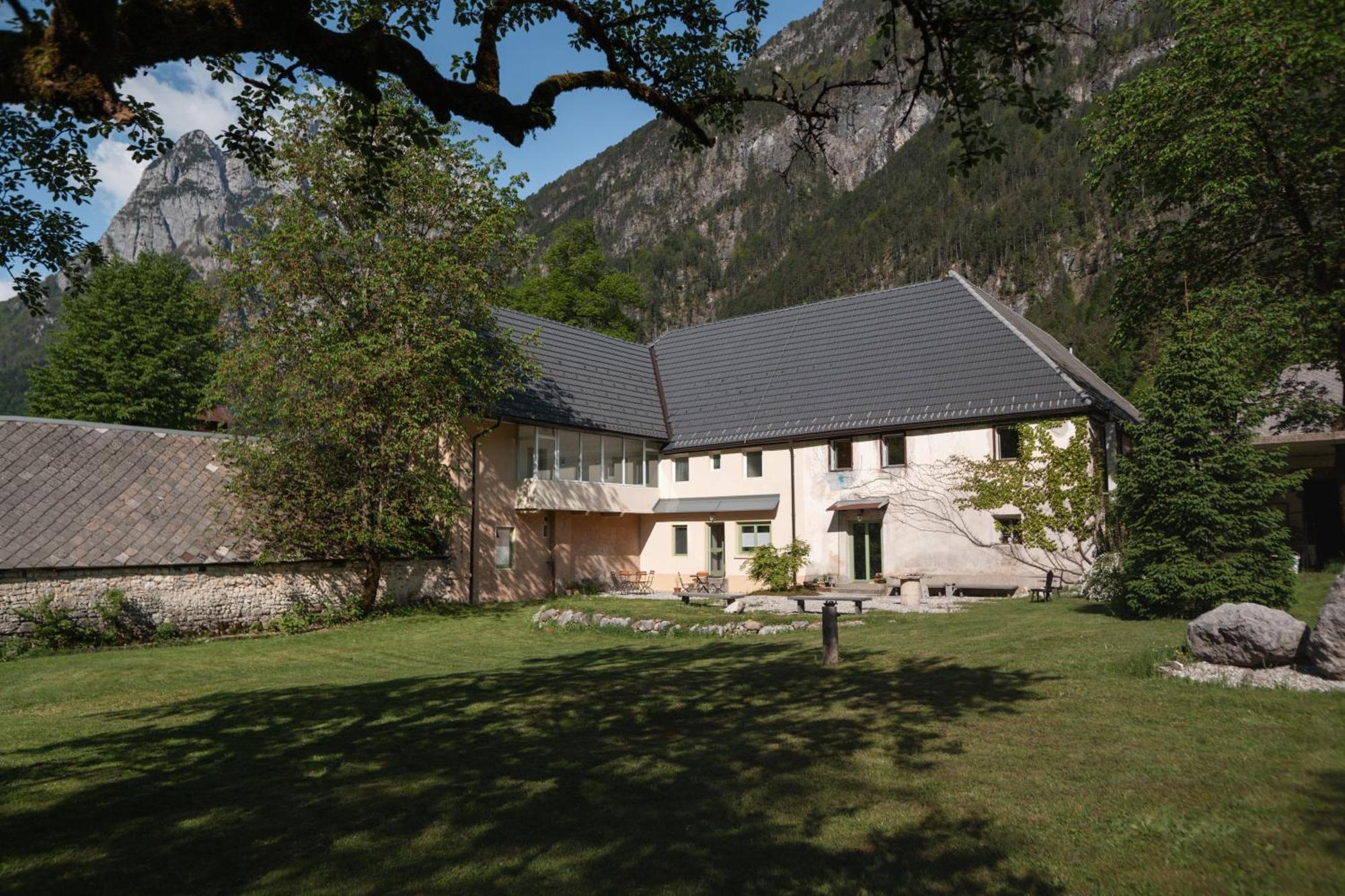 Bed and Breakfast Gorska Roza Log pod Mangartom Exterior foto