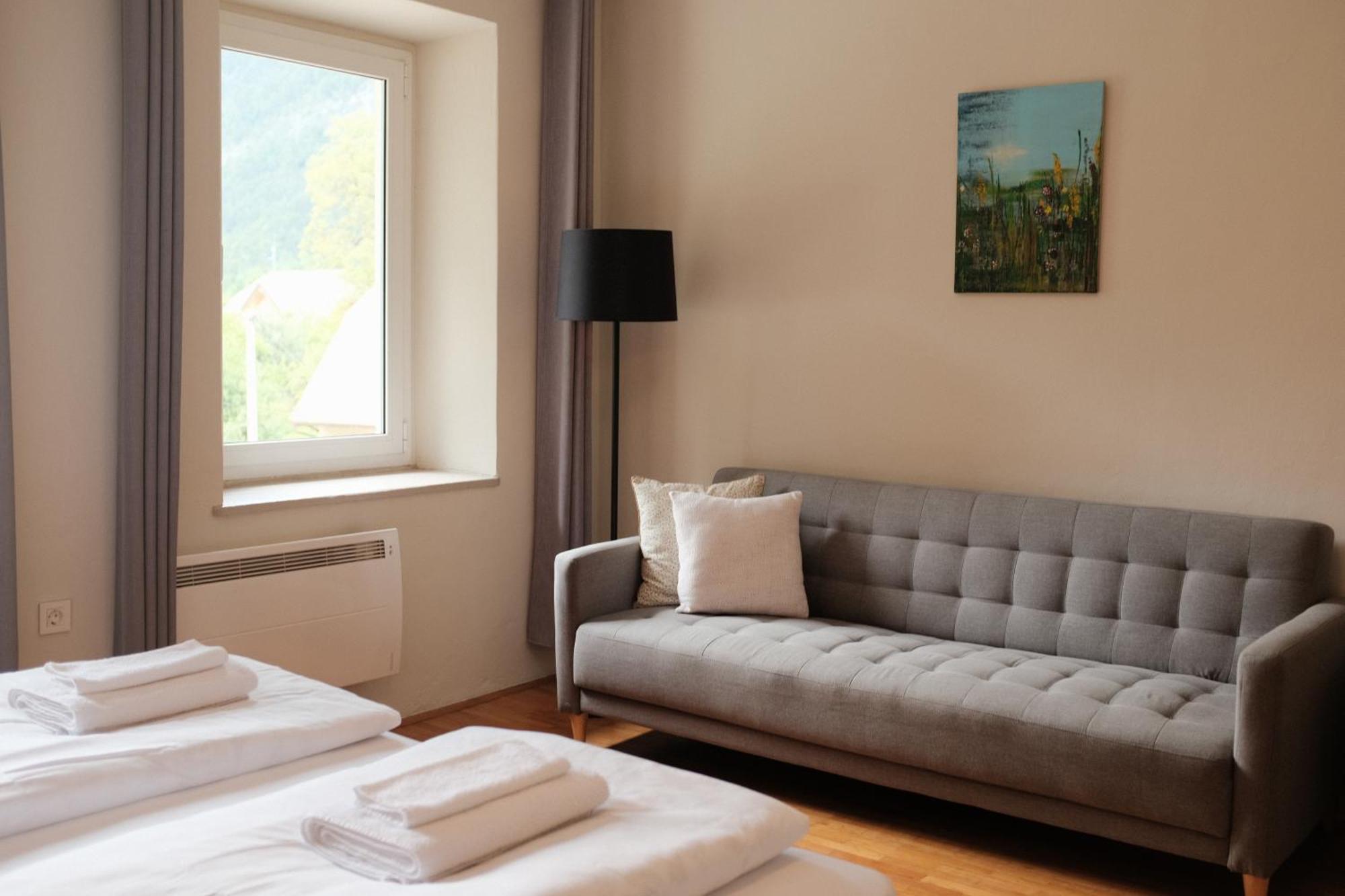 Bed and Breakfast Gorska Roza Log pod Mangartom Exterior foto