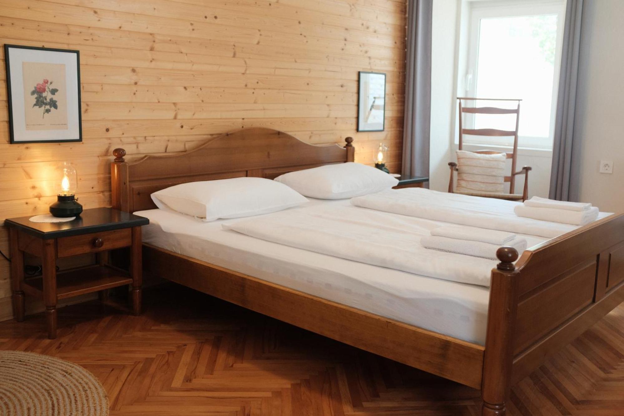 Bed and Breakfast Gorska Roza Log pod Mangartom Exterior foto